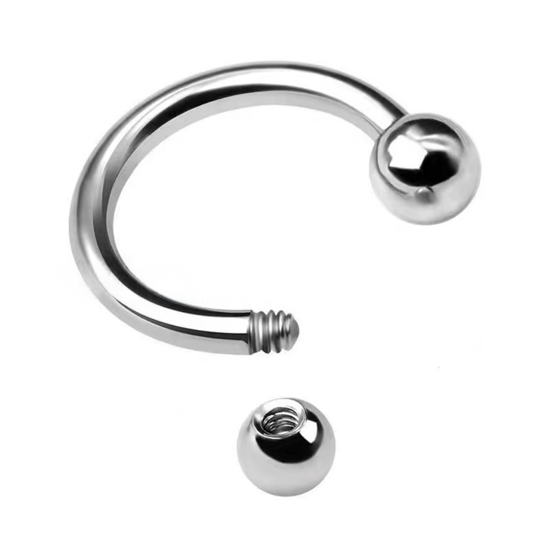 Basic C-Style Thread Earrings